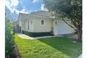 2921 Twin Oaks Way, Wellington, FL 33414 Sold 01/17/25