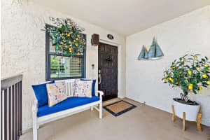 372 Golfview Rd, North Palm Beach, FL 33408, Sold 10/19/23