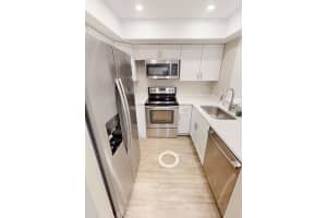 MLS# R10928974, Port Saint Lucie, Florida 34952