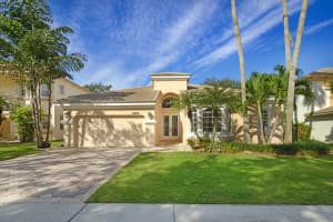 6443 Stonehurst Circle, Lake Worth, FL 33467 Sold 11/29/23
