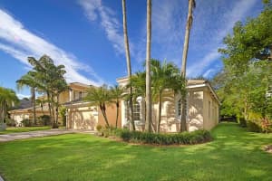 6443 Stonehurst Circle, Lake Worth, FL 33467 Sold 11/29/23