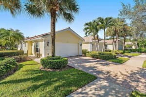 117 Euphrates Circle, Palm Beach Gardens, FL 33410 Sold 04/19/24