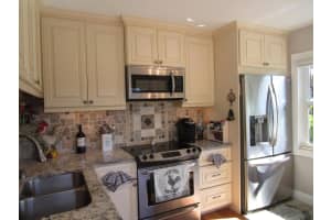 1904 Stratford Way 42d, West Palm Beach, FL 33409 Sold 01/19/24