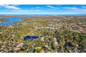 5851 Stonewood Court, Jupiter, FL 33458 Sold 01/31/24