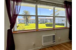 620 Horizons W 111, Boynton Beach, FL 33435 Sold 04/11/24