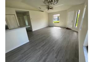 2824 Stoneway Lane C, Fort Pierce, FL 34982 Sold 11/17/23