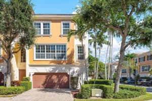 617 NE Francesca Lane, Boca Raton, FL 33487 Sold 11/27/23