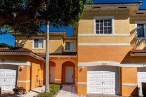 5207 SE Mariner Gardens Circle, Stuart, FL 34997 Sold 02/12/24