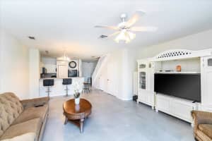 5207 SE Mariner Gardens Circle, Stuart, FL 34997 Sold 02/12/24