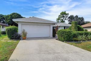 10741 Greentrail Drive S, Boynton Beach, FL 33436 Sold 02/29/24