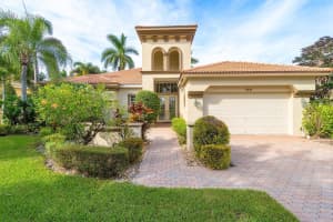8841 Via Grande E, Wellington, FL 33411 Sold 05/19/24