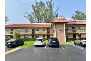 21900 Lake Forest Circle 203, Boca Raton, FL 33433 Sold 12/04/23