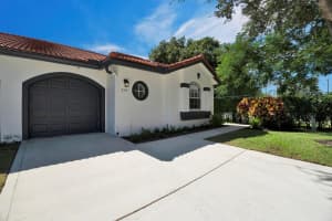 8334 Via Di Veneto, Boca Raton, FL 33496 Sold 02/02/24