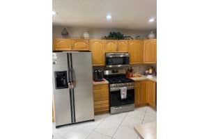 6255 Seven Springs Boulevard D, Greenacres, FL 33463 Sold 11/29/23