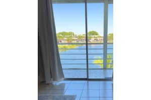 115 NE 202nd Terrace M20, Miami Gardens, FL 33179 Sold 11/20/23