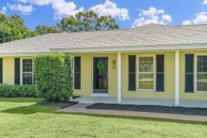 1035 6th Place, Vero Beach, FL 32962 Sold 02/26/24