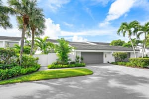 6110 N Ocean Boulevard 4, Ocean Ridge, FL 33435 Sold 03/22/24