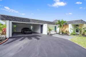 6201 White Oak Lane, Tamarac, FL 33319 Sold 03/29/24
