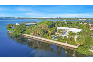 2291 Ibis Isle Road E, Palm Beach, FL 33480 Sold 02/26/24