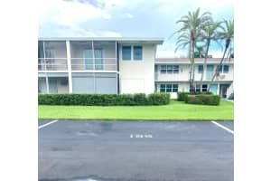 200 Horizons W 104, Boynton Beach, FL 33435 Sold 12/29/23