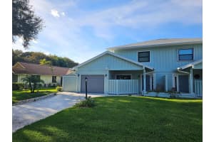 8311 SE Eaglewood Way, Hobe Sound, FL 33455 Sold 01/05/24