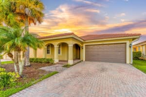 789 Bent Creek Drive, Fort Pierce, FL 34947 Sold 12/29/23