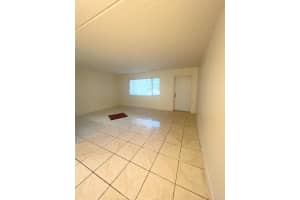 600 Village Green Court C-110, Palm Springs, FL 33461 Sold 11/28/23