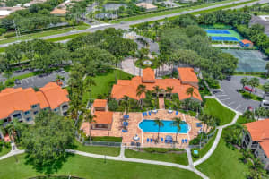 1590 S 42nd Circle 103, Vero Beach, FL 32967 Sold 11/30/23