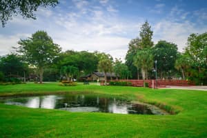 10110 Cedar Point Boulevard 304, Boynton Beach, FL 33437 Sold 04/04/24