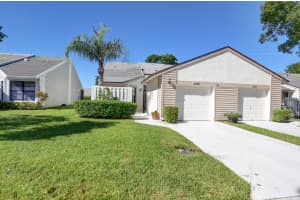12275 Country Greens Boulevard, Boynton Beach, FL 33437 Sold 11/27/23