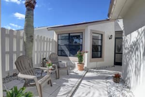 12275 Country Greens Boulevard, Boynton Beach, FL 33437 Sold 11/27/23