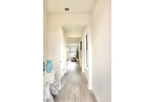 2298 Appleton Circle S, Oakland Park, FL 33309 Sold 12/05/23