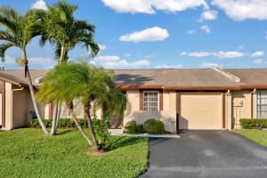 5407 Viburnum Circle, Delray Beach, FL 33484 Sold 01/23/24