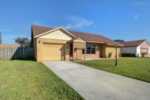 8235 Whitewood Cove E, Lake Worth, FL 33467 Sold 11/30/23