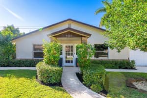 4680 Dolphin Drive, Lake Worth, FL 33463 Sold 12/07/23