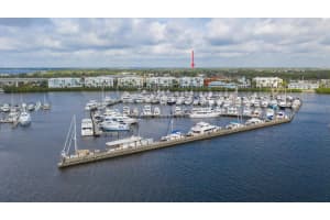 875 NW Flagler Avenue 201, Stuart, FL 34994 Sold 04/17/24