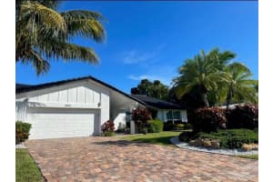 4993 Pineview Circle, Delray Beach, FL 33445 Sold 08/23/24