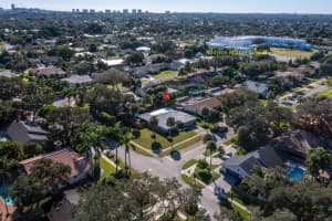 32 SW 13th Avenue, Boca Raton, FL 33486 Sold 12/27/23