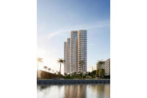 MLS# R10930874, West Palm Beach, Florida 33401