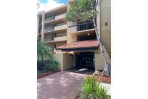 450 Egret Circle 9105, Delray Beach, FL 33444 Sold 03/12/24