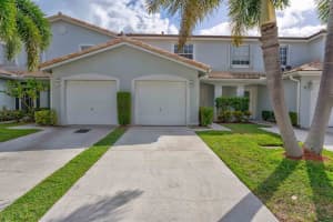 107 Wooden Mill Terrace, Jupiter, FL 33458 Sold 04/10/24