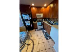 16415 Grape Way E, Delray Beach, FL 33484 Sold 01/16/24