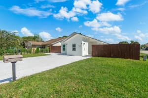 5680 SW 99th Lane, Cooper City, FL 33328 Sold 03/01/24