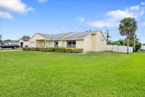 6551 Massachusetts Drive, Lake Worth, FL 33462 Sold 12/14/23