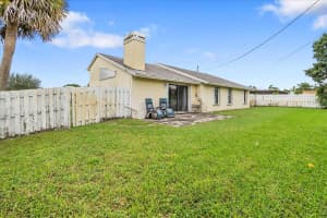 6551 Massachusetts Drive, Lake Worth, FL 33462 Sold 12/14/23