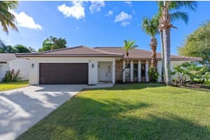 73 Vista Del Rio, Boynton Beach, FL 33426 Sold 12/08/23