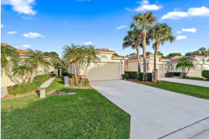 1419 SW Greens Pointe Way, Palm City, FL 34990 Sold 04/19/24