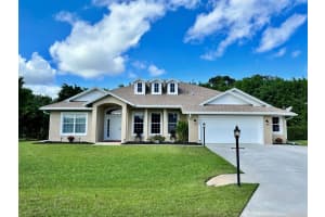 5400 SE Sterling Circle, Stuart, FL 34997 Sold 02/29/24