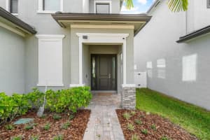 6084 Yerba Buena Court, Lake Worth, FL 33467 Sold 04/08/24
