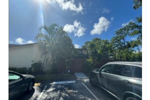 4246 S Landar Drive, Lake Worth, FL 33463 Sold 03/13/24